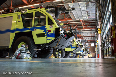 LAFD Los Angles Fire Department at LAX Airport Fire Station 80 Rosenbauer America Panther ARFF units Larry Shapiro photographer shapirophotography.net